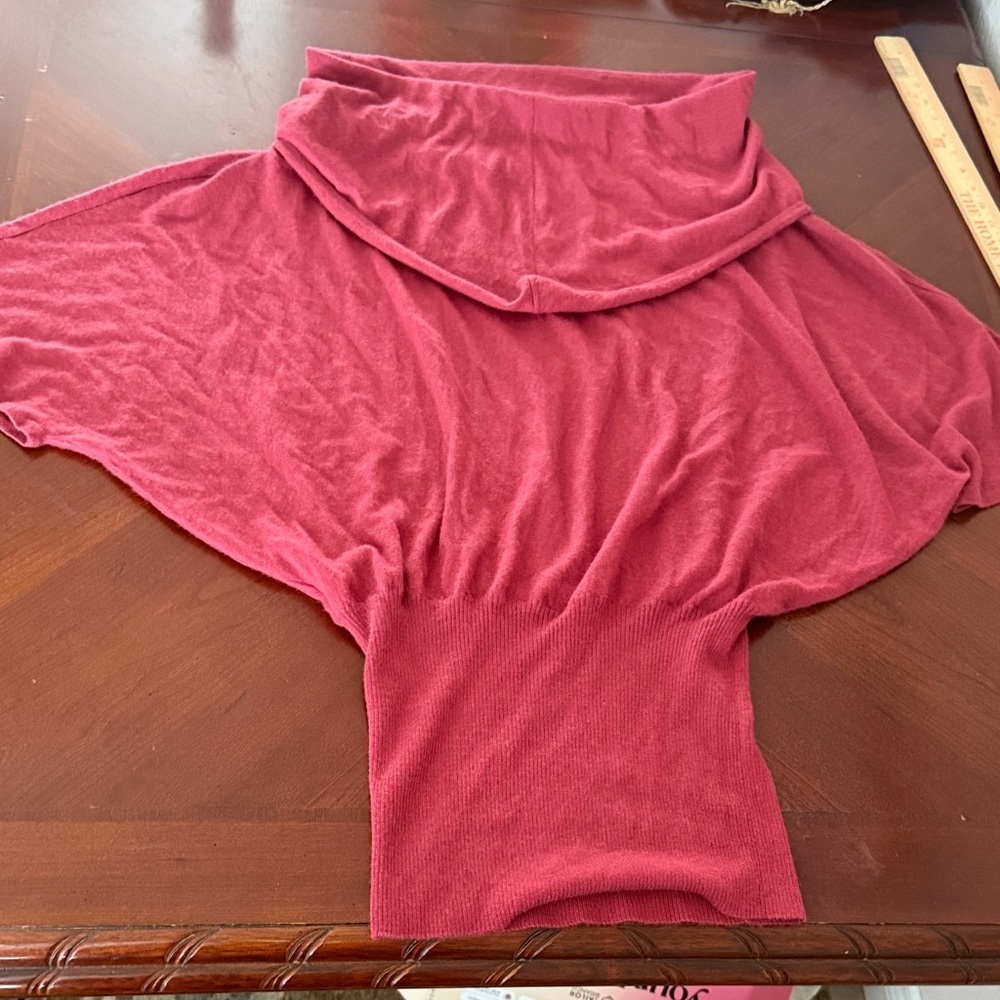 Rachel Pally 💯 cashmere super soft Pink terracotta Sweater Sz small S